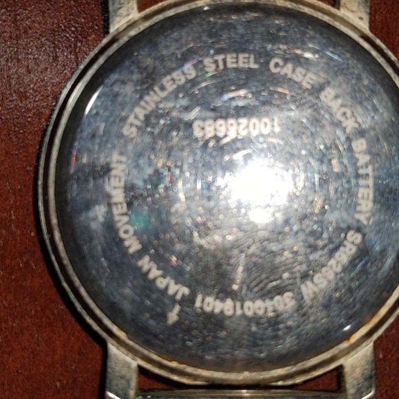 Unlisted Watch - Picture 3 of 3